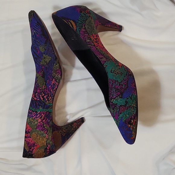 Life Stride Retro Satin Covered Pumps Splatter Shimmery Multicolor Size 11 AA - Picture 7 of 11